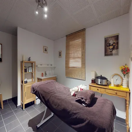 Holiday home Hameau 5 201a - & Piscine 4 Pers